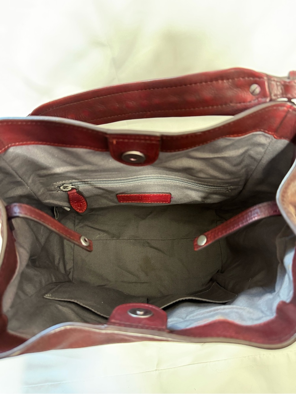 Frye Reed Magnetic Snap Leather Bucket Bag - Picture 8 of 14
